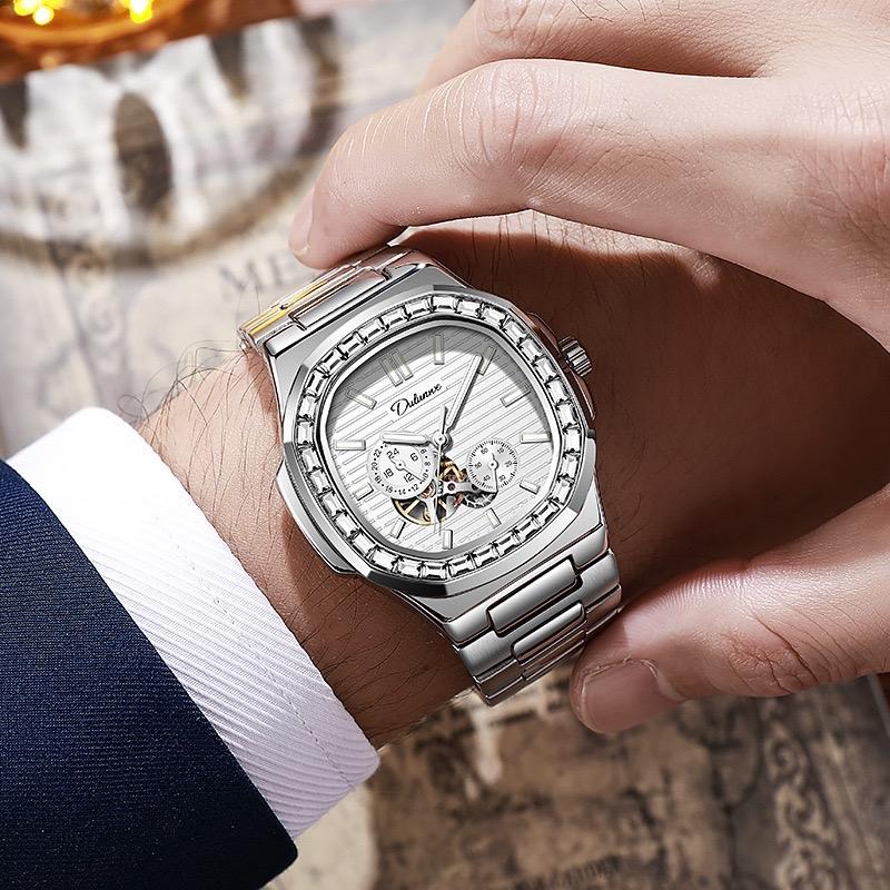 Dulunwe Luxury Men's Watch